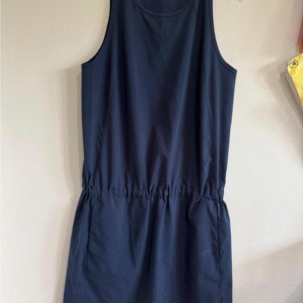 Arc’teryx Sleeveless Navy Women’s Casual Athletic Dress